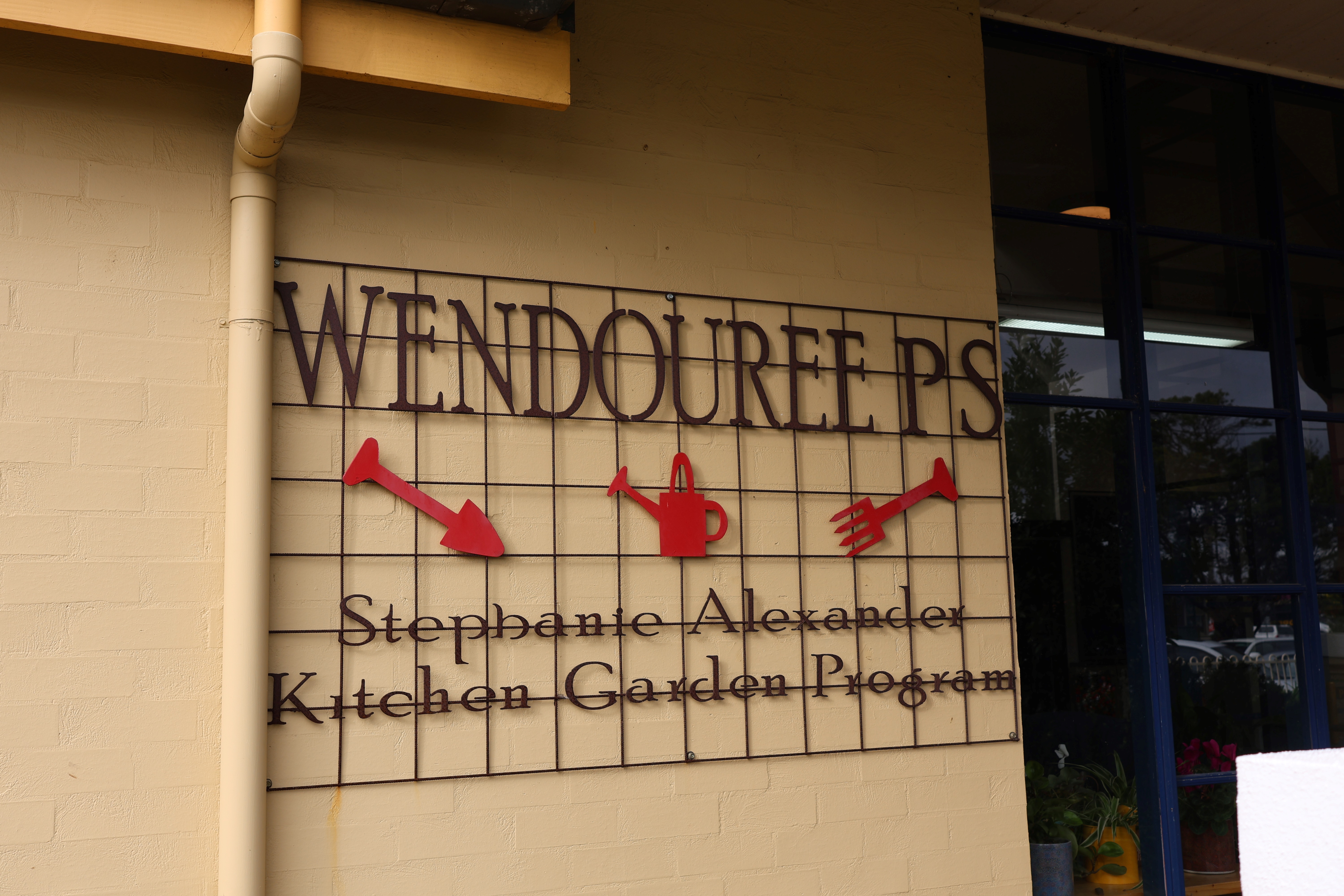 Wendouree PS Stephanie Alexnader Kitchen Garden Program sign